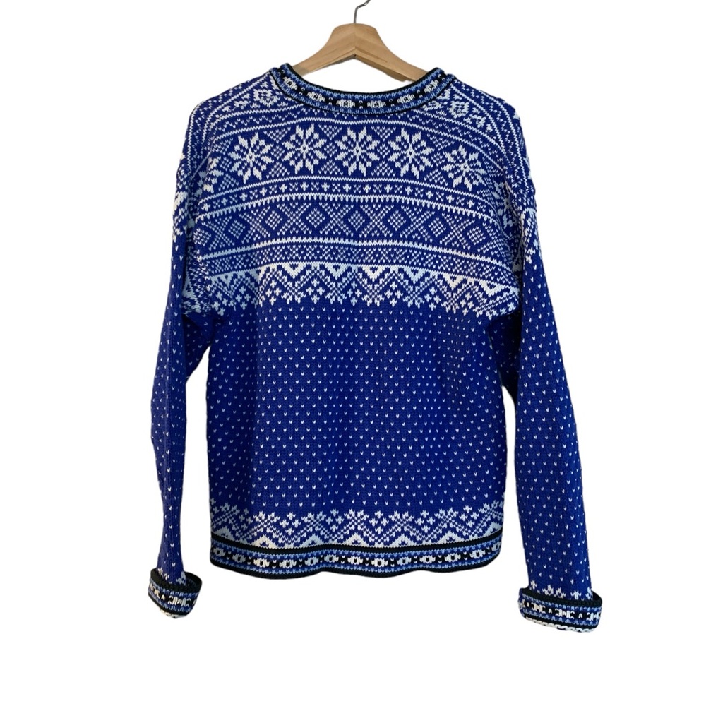 L.L. Bean Nordic Blue and White Sweater - Picture 2 of 9